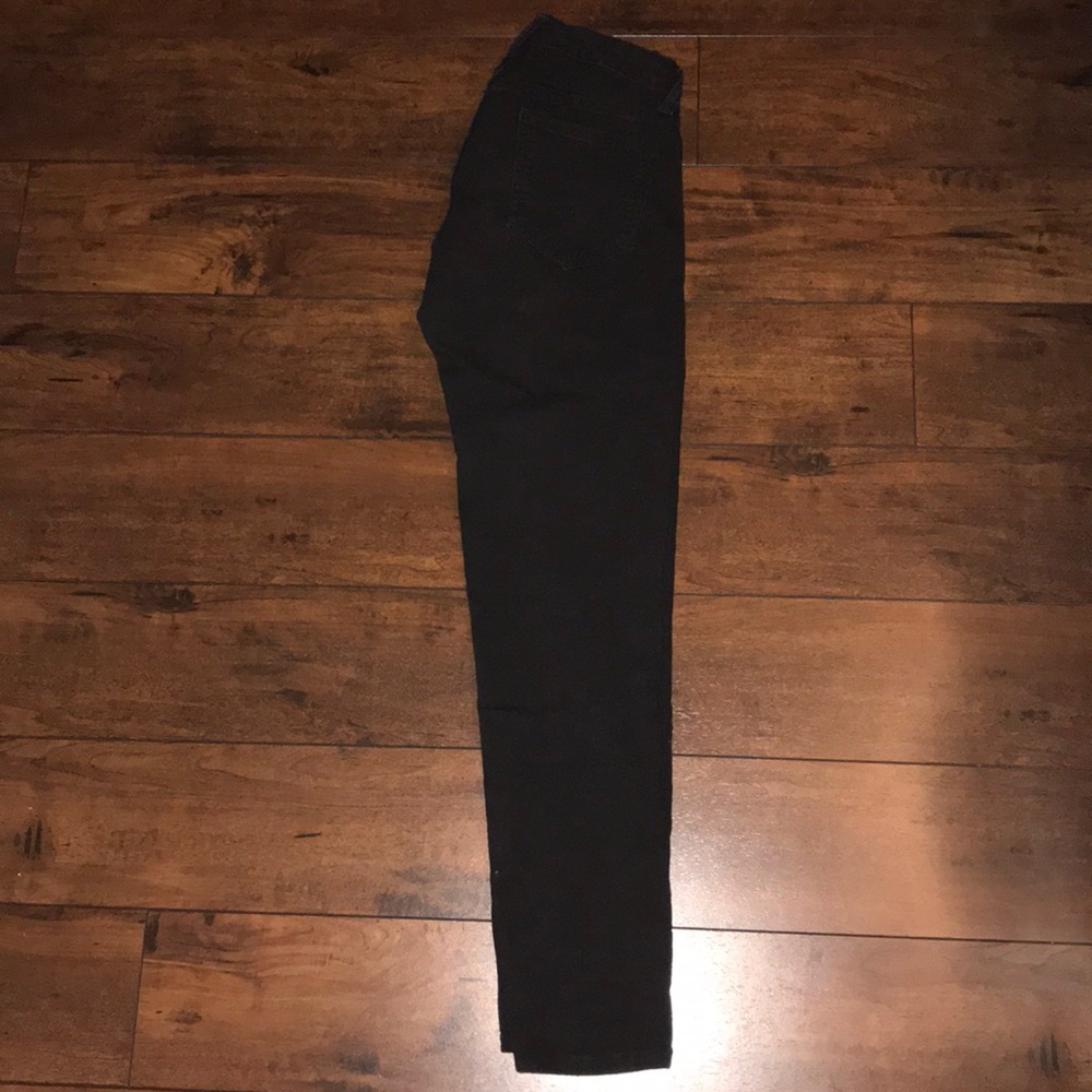 High wasted black skinny jeans